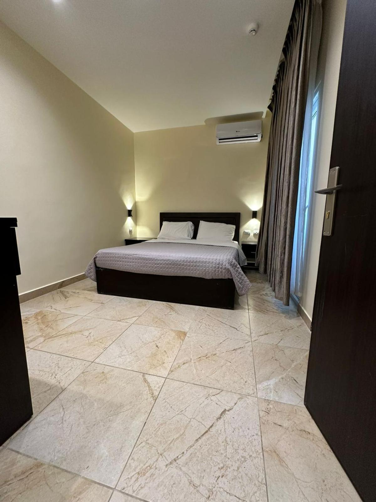 Rumman Hotel Madaba Eksteriør billede